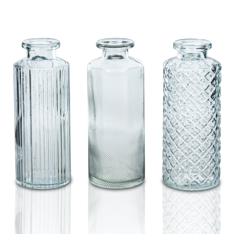 Petit vase transparent en verre 