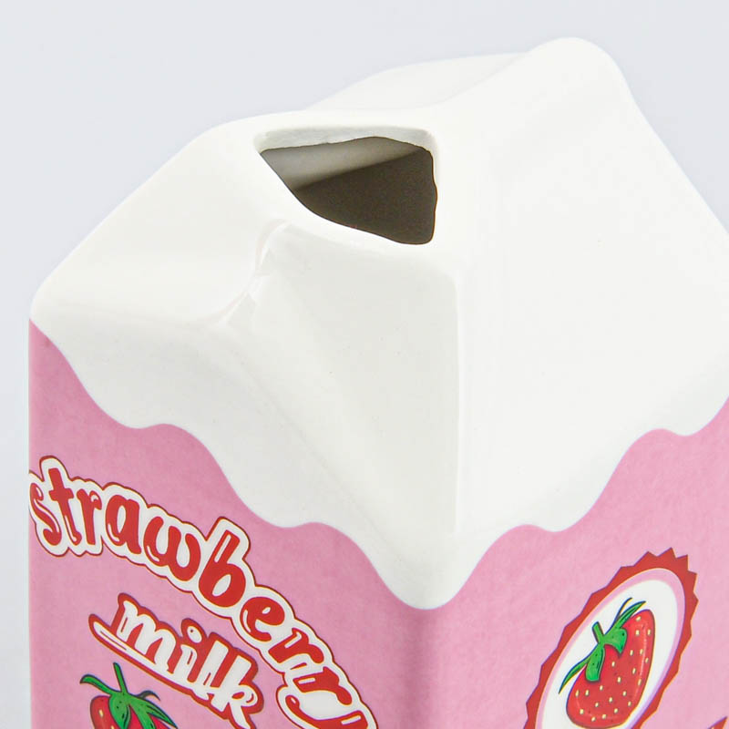 Vase briquette fraise 'Retronova' rose rouge