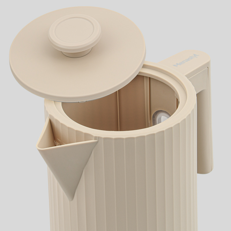 Bouilloire striée crème 1.7L Menastyl 