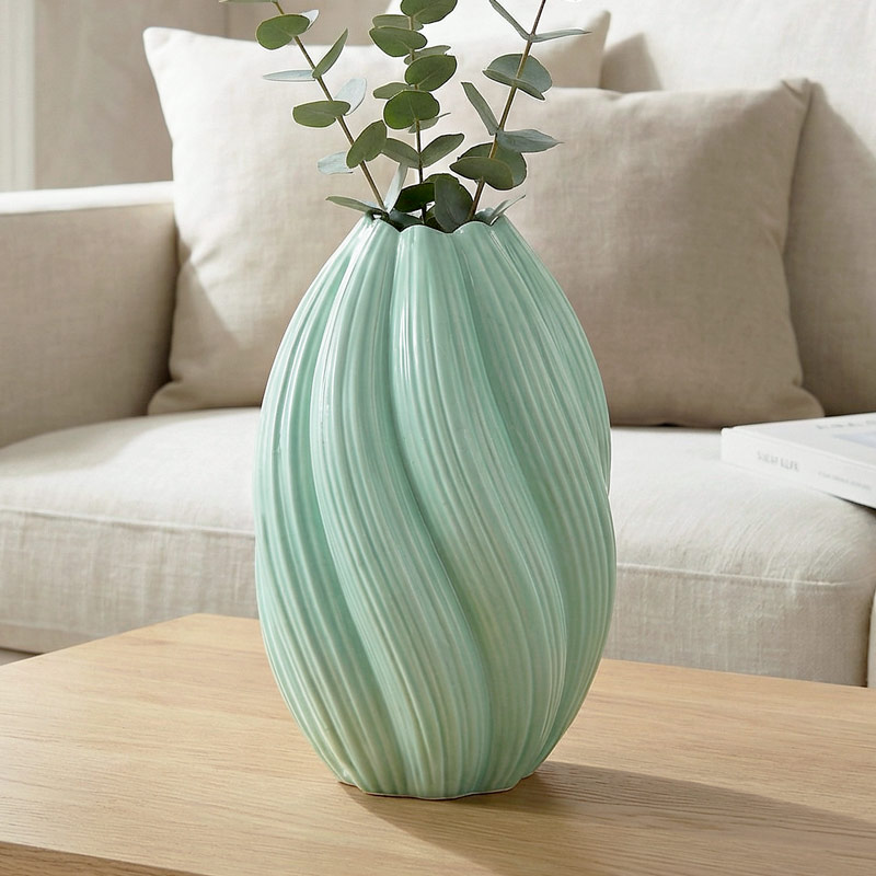 Vase torsadé vert