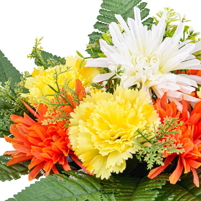 Coupe d'oeillets artificiels jaune et orange