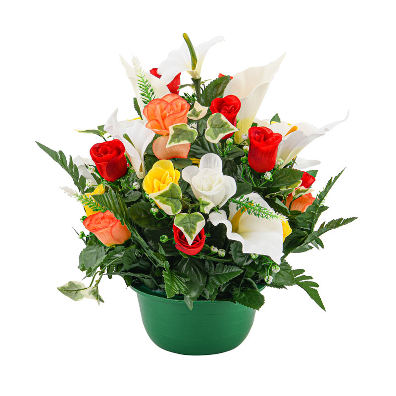 Potée d'arums et boutons de rose orange