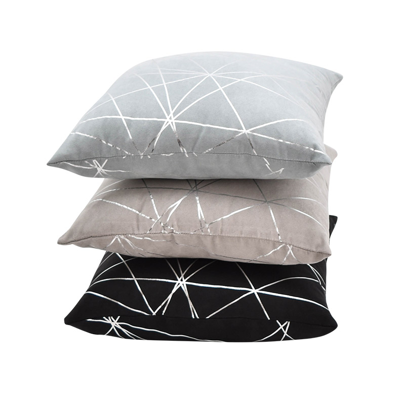 Coussin suédine gris clair 'Faisceau'