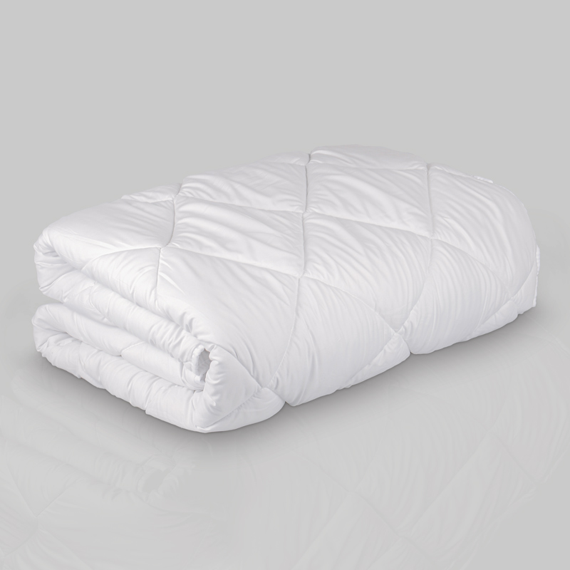 Couette microfibre blanche 500gr/m²