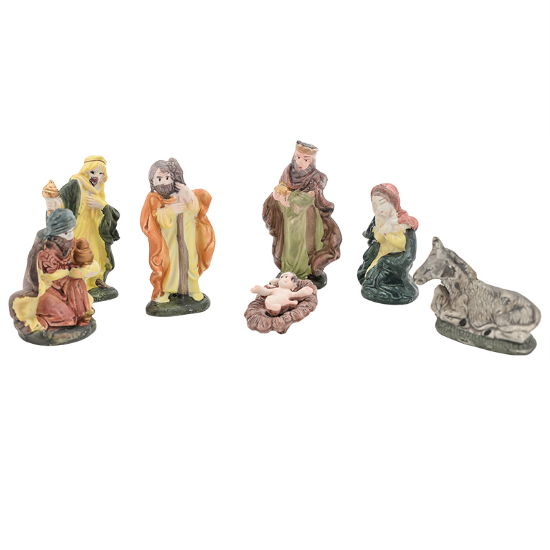 7 sujets de crèche en porcelaine 'Nativity'