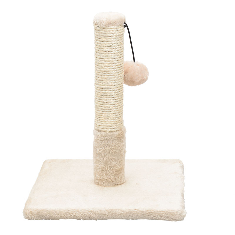 Arbre à chat avec balle