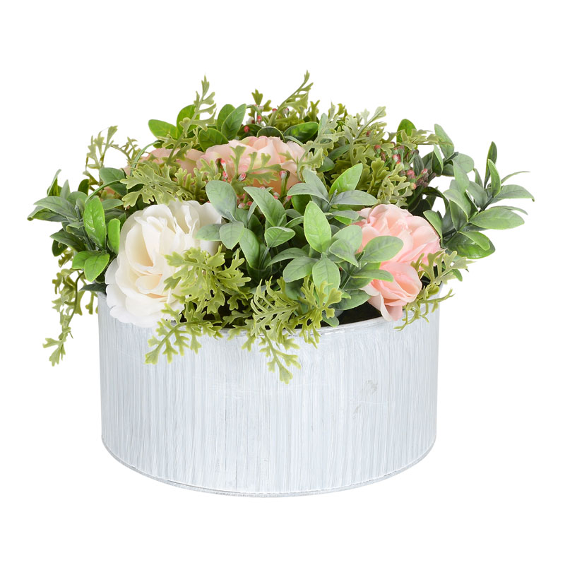 Centre de table rond avec roses