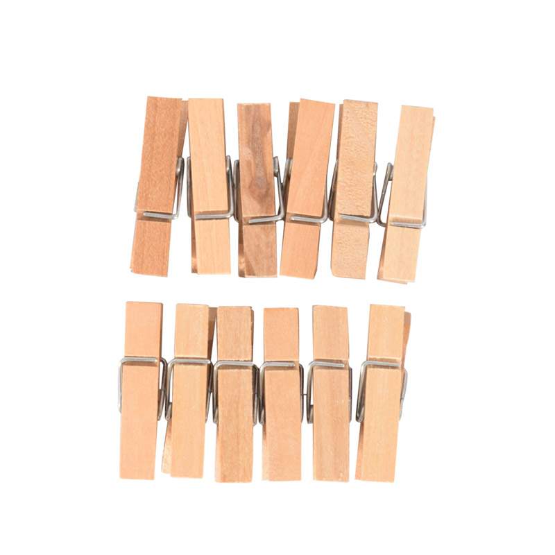 12 pinces en bois