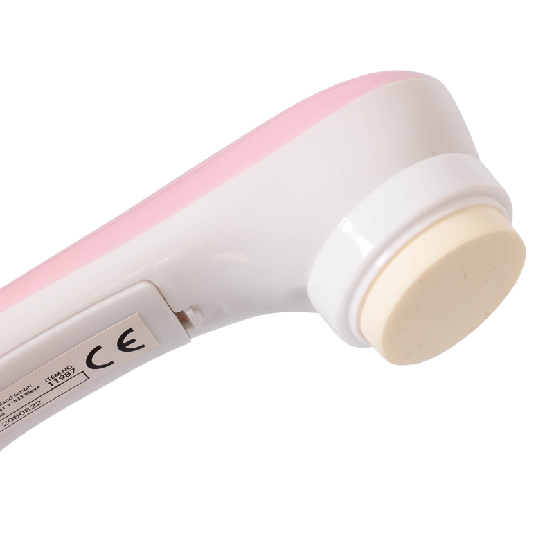 Brosse nettoyante et massante
