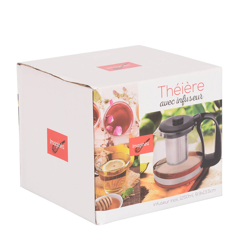 Théière avec infuseur