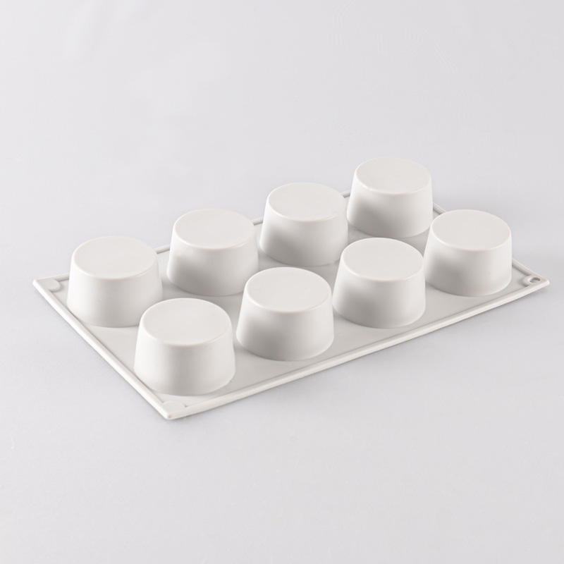 Moule à 8 muffins en silicone gris 