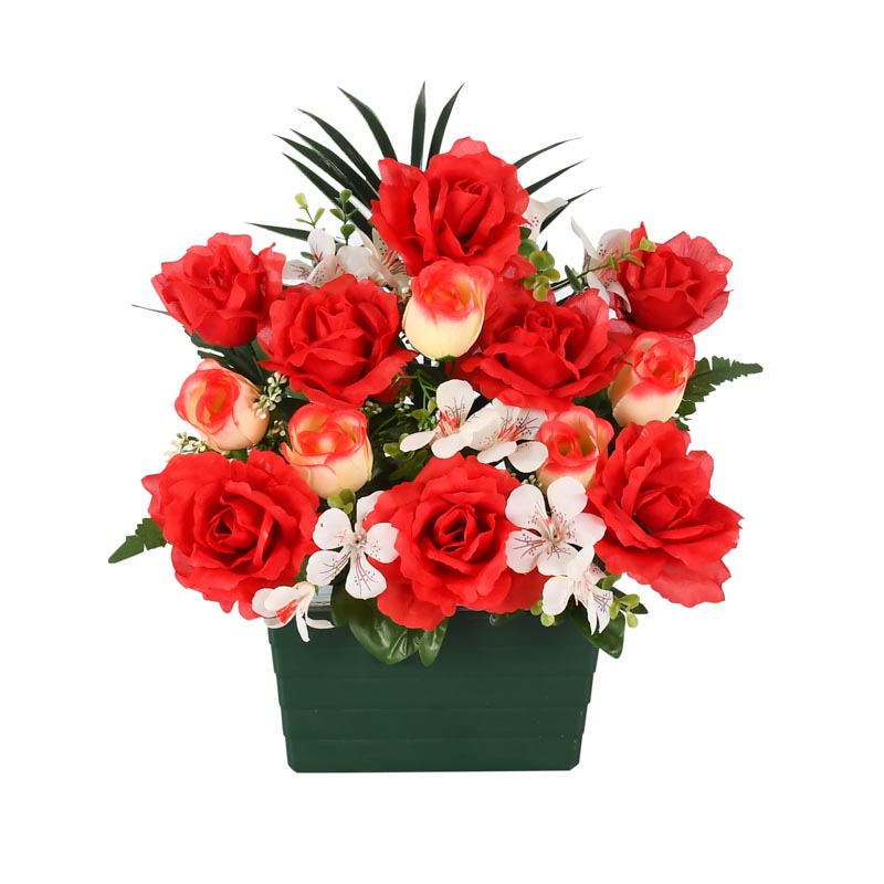 Coupe roses et oeillets des champs