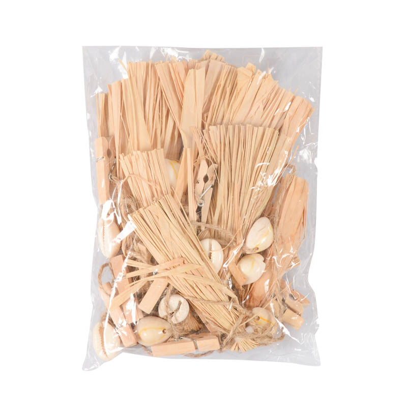 Guirlande avec pinces et coquillages