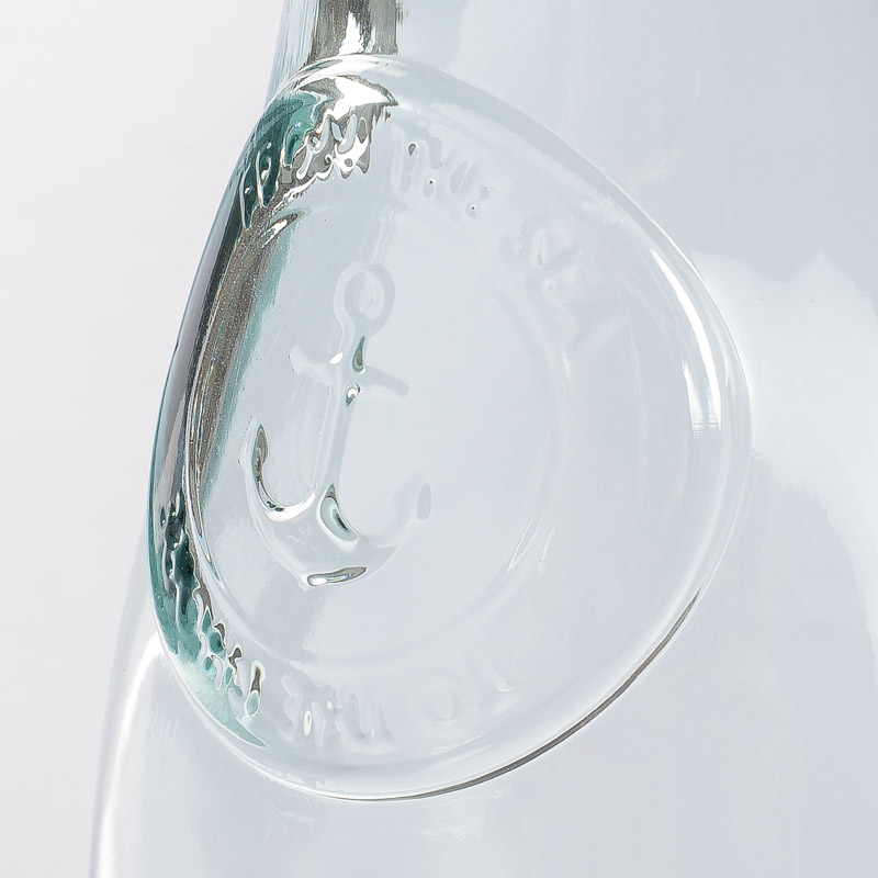 Carafe en verre recyclé