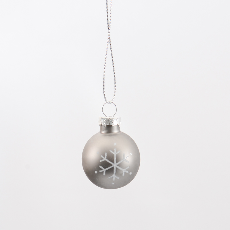 9 boules en verre 