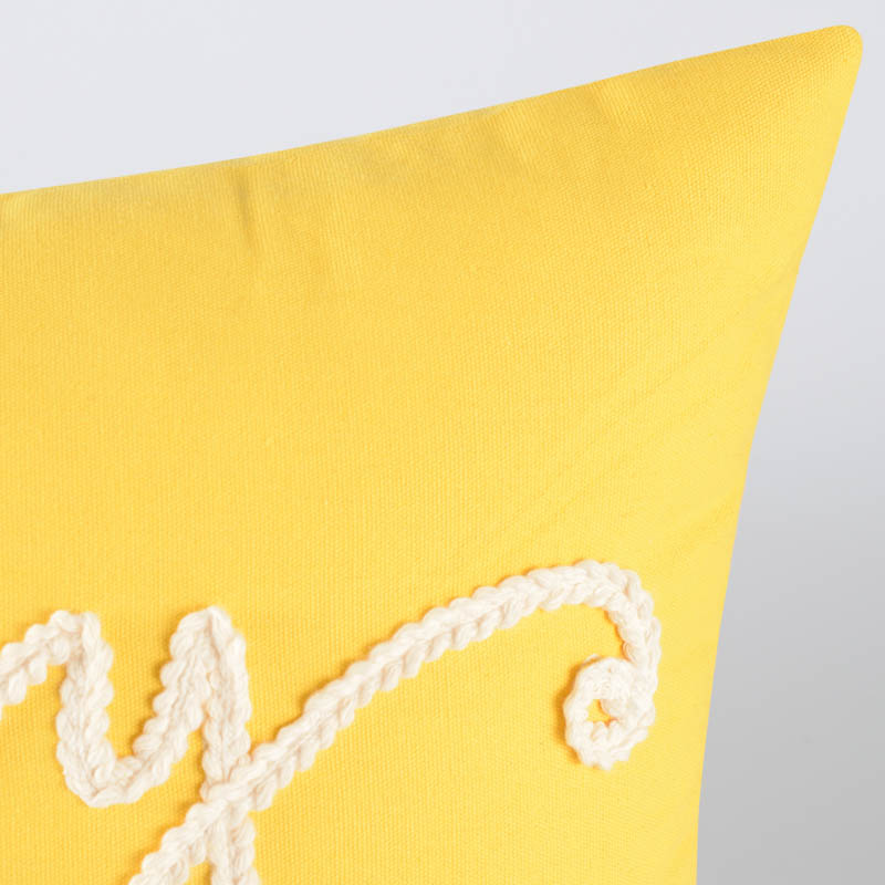 Coussin broderie 'Enjoy'