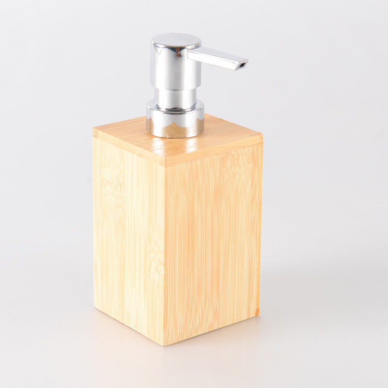 Pompe à savon 'Shiba'