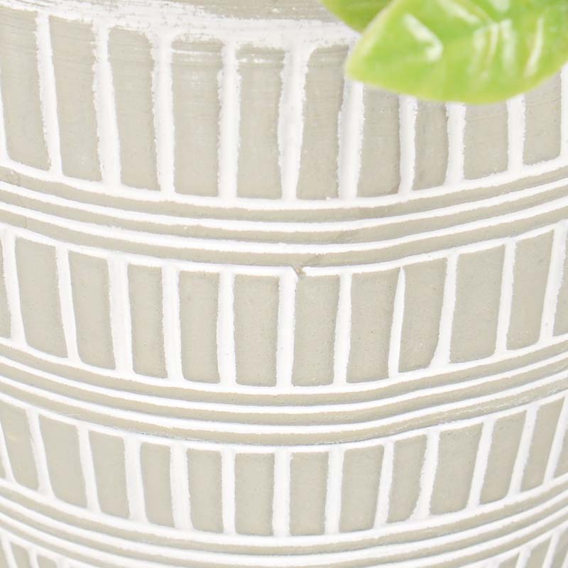 Plante artificielle dans pot