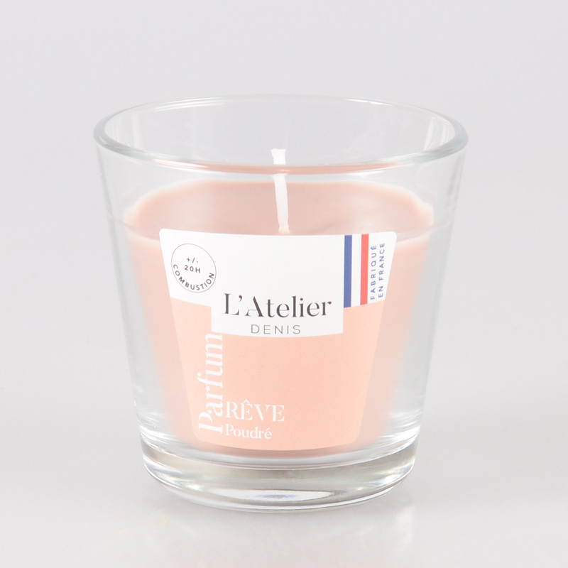 Bougie parfumée dans un verre