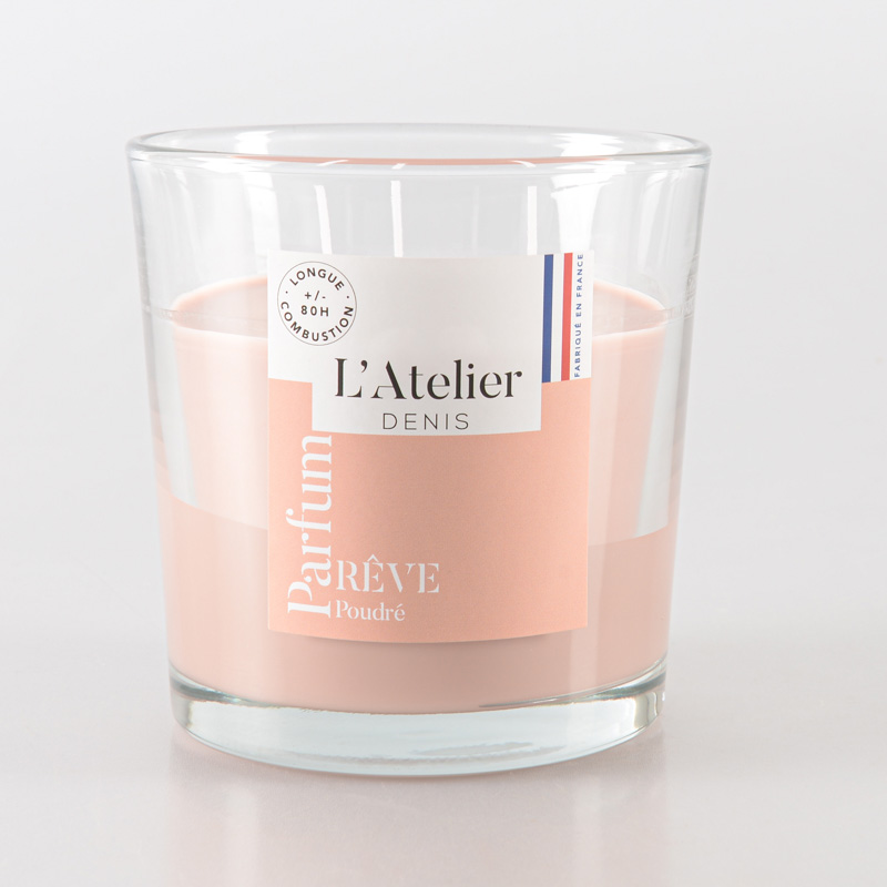 Bougie parfumée dans un verre