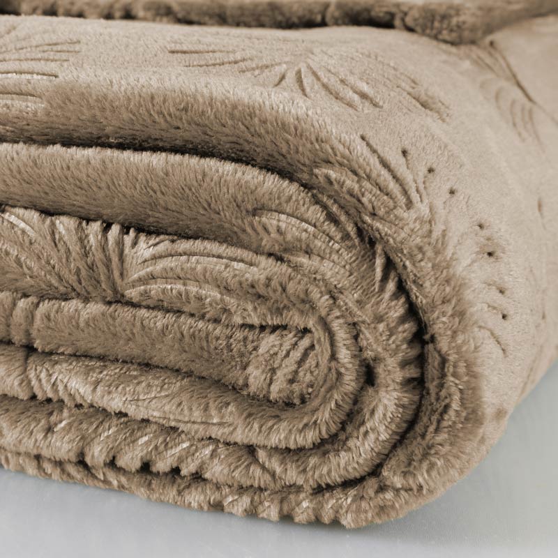 Plaid microfibre 'Saveria' couleur marron