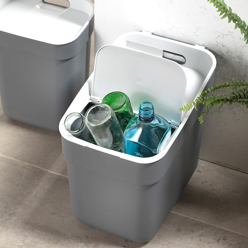 Poubelle de tri 20L gris anthracite anthracite en plastique recycle -  L'Incroyable