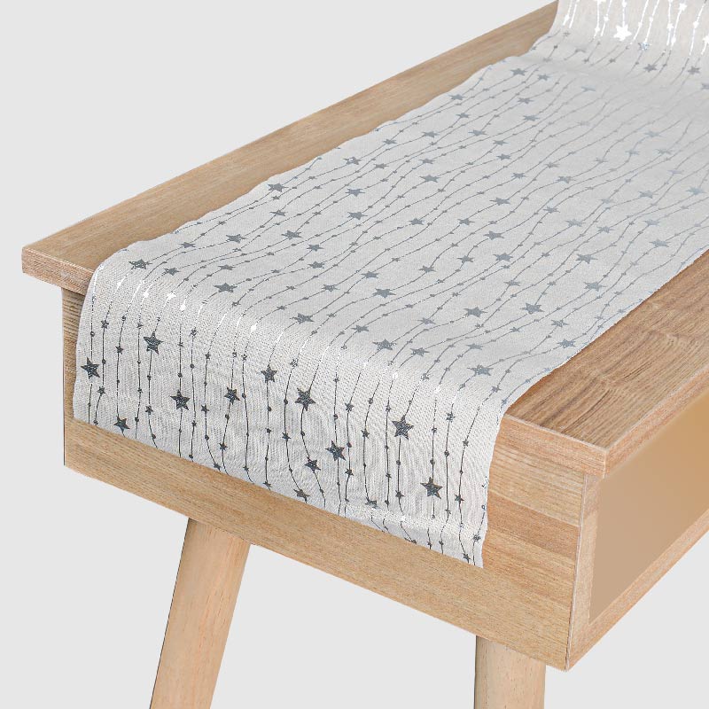 Chemin de table étoiles filantes argenté