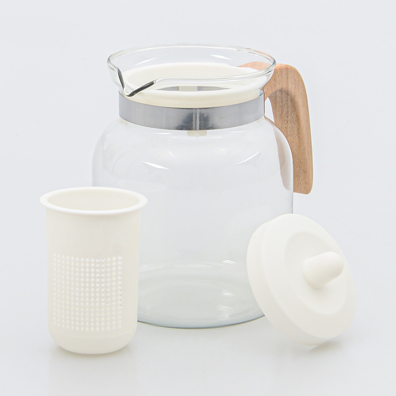Théière avec infuseur 