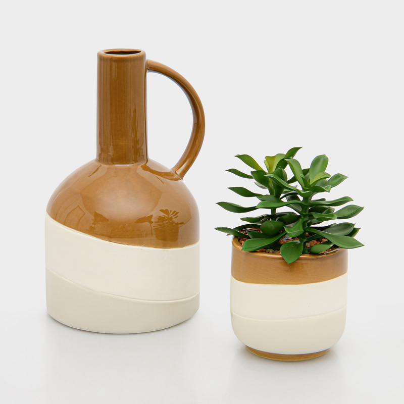 Vase céramique rayé beige marron