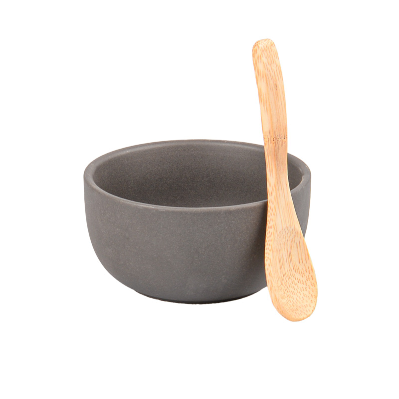 Set de tapas avec bol et cuillère