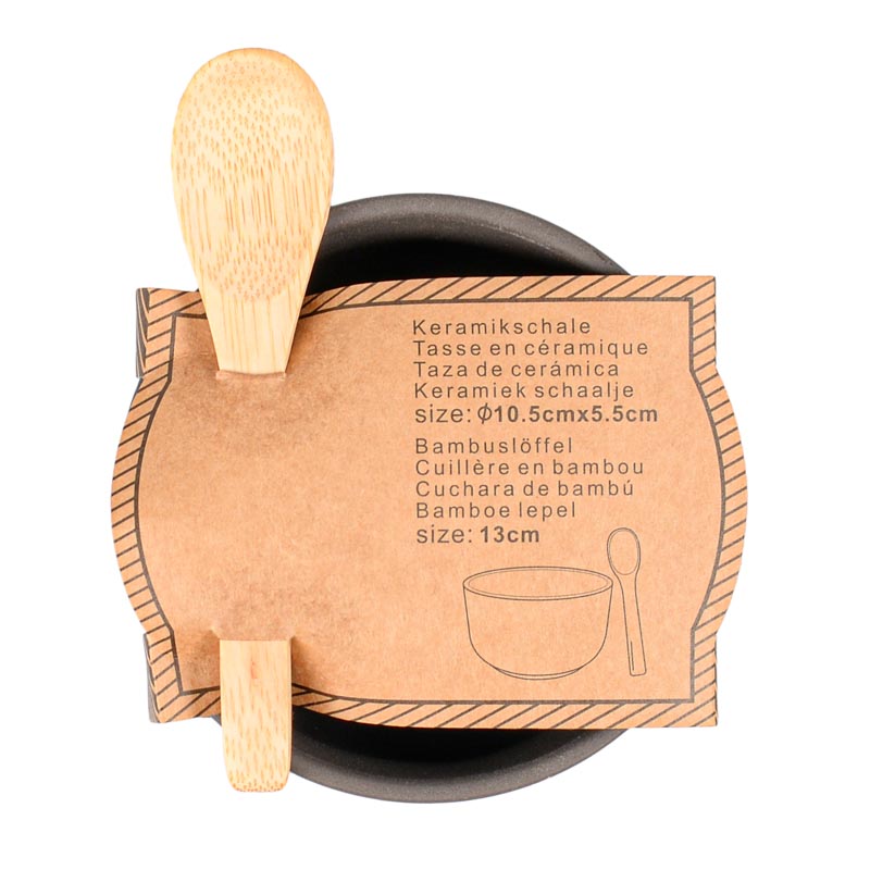 Set de tapas avec bol et cuillère