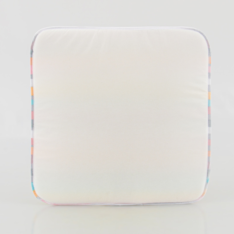 Dessus de chaise 'Serpentins' 