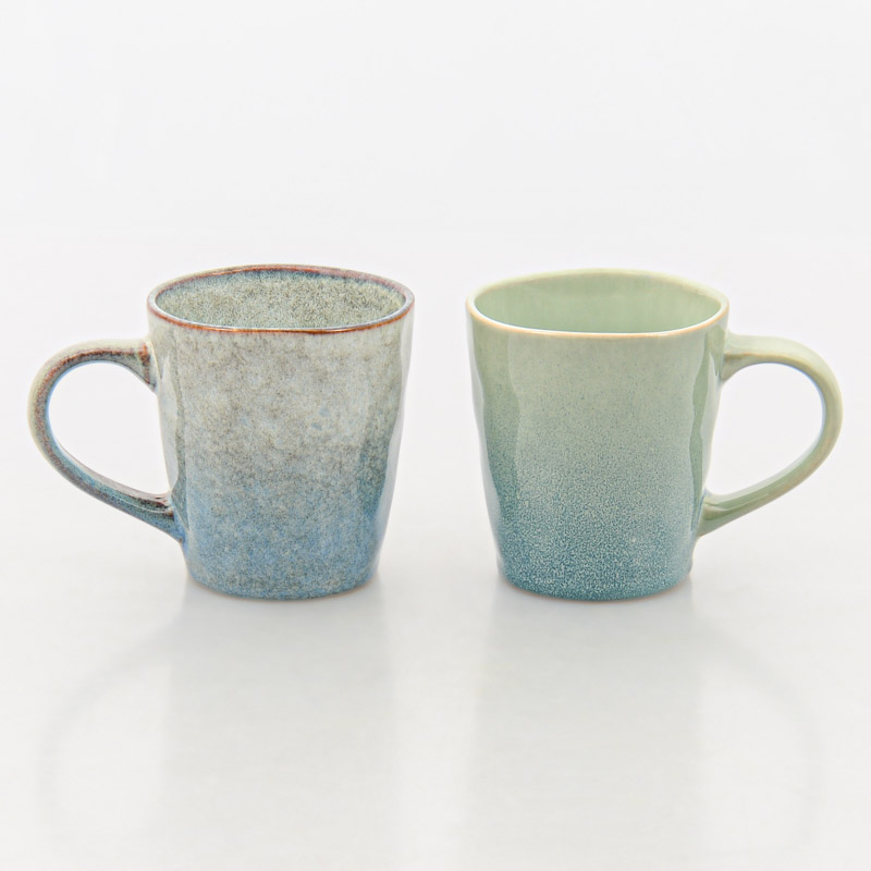 Mug conique en émail réactif 'Arenaria'