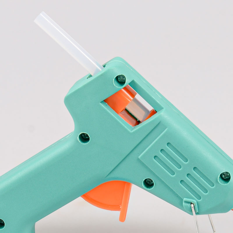 12 recharges pour pistolet à colle
