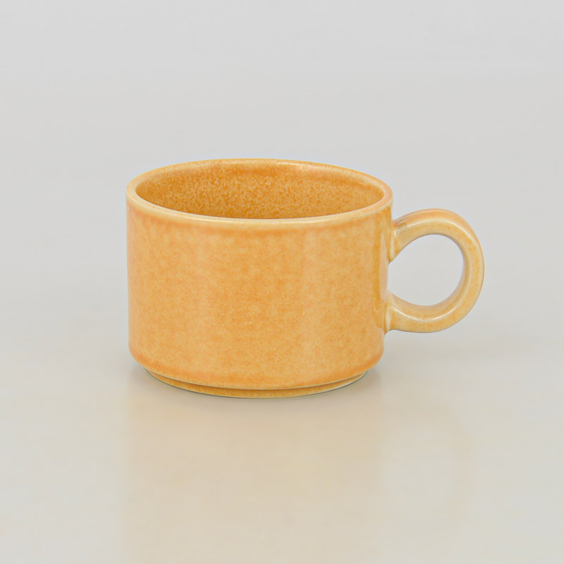 Tasse droite 'Samba' couleur jaune moutarde