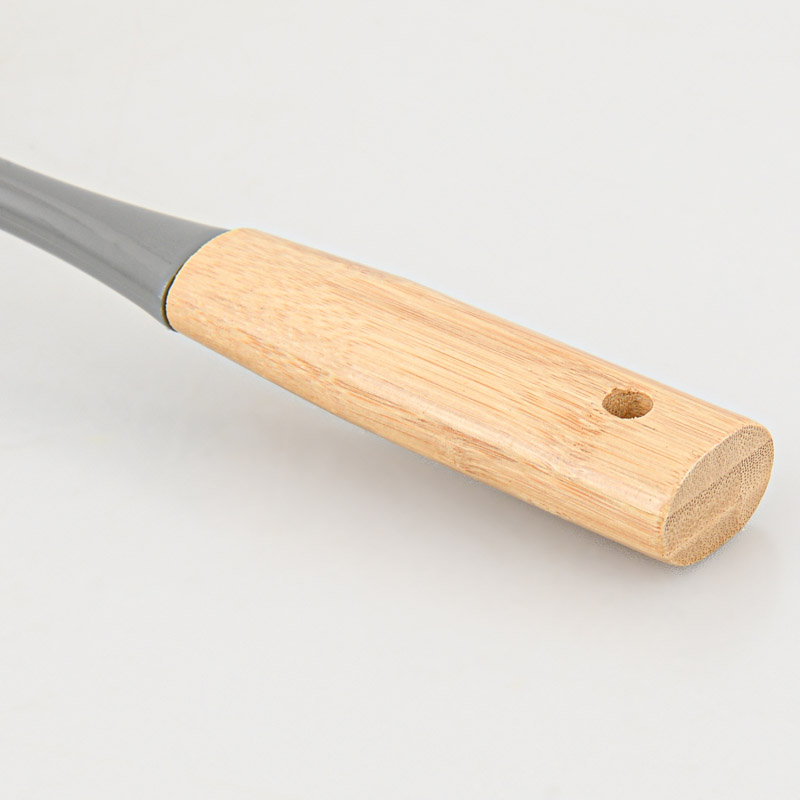 Brosse pour bouteille grise