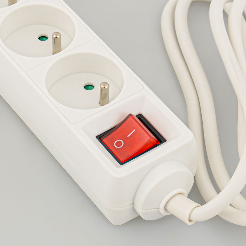 Bloc multiprises blanc