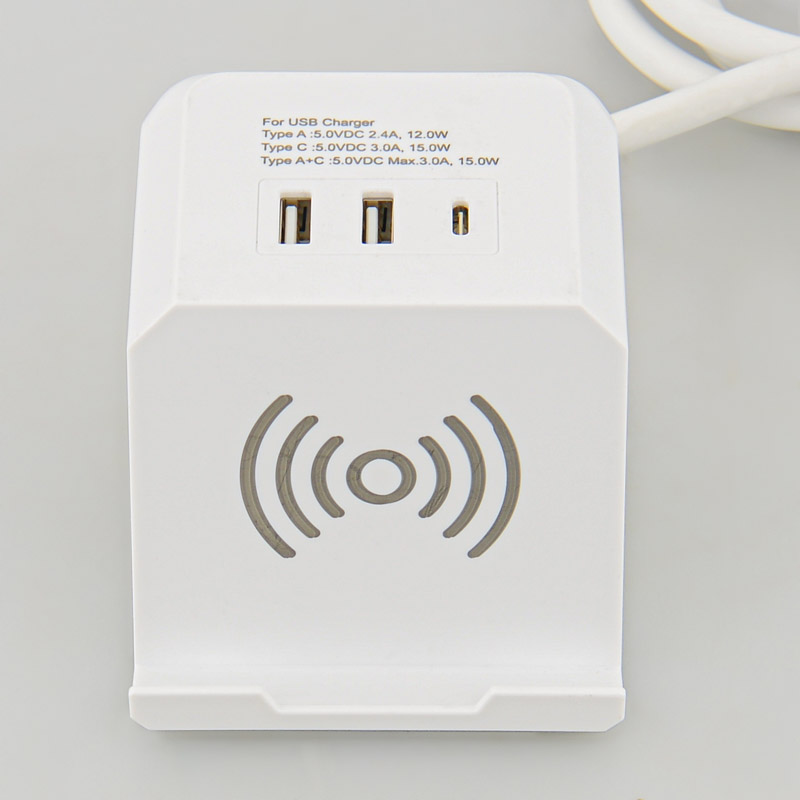 Cube multiprises chargeur induction 
