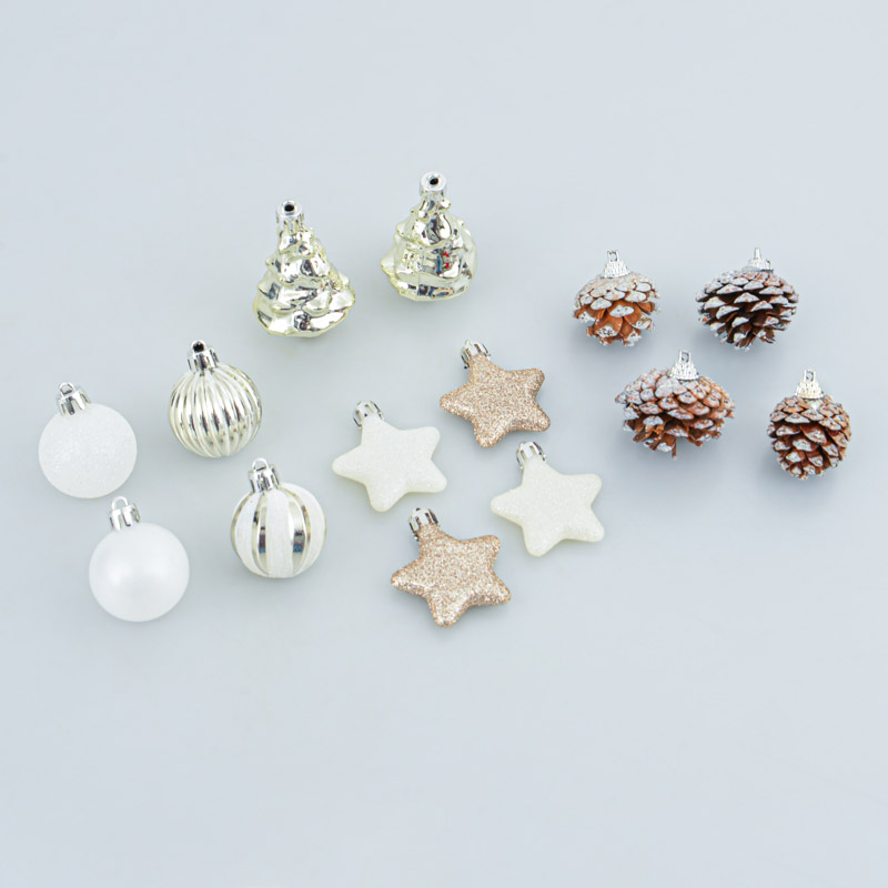 Coffret de décorations de Noël à suspendre 