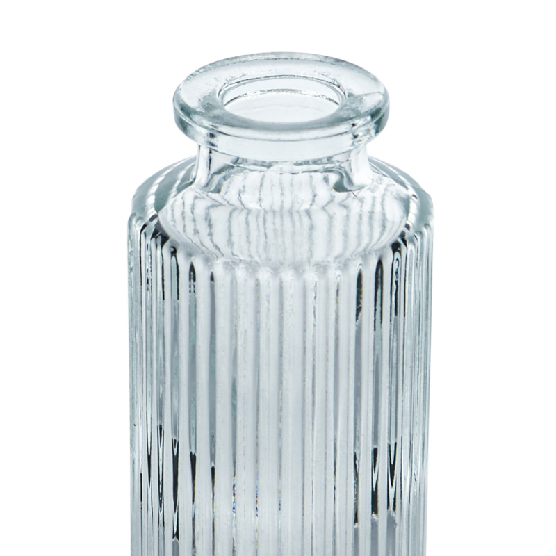 Petit vase transparent en verre 