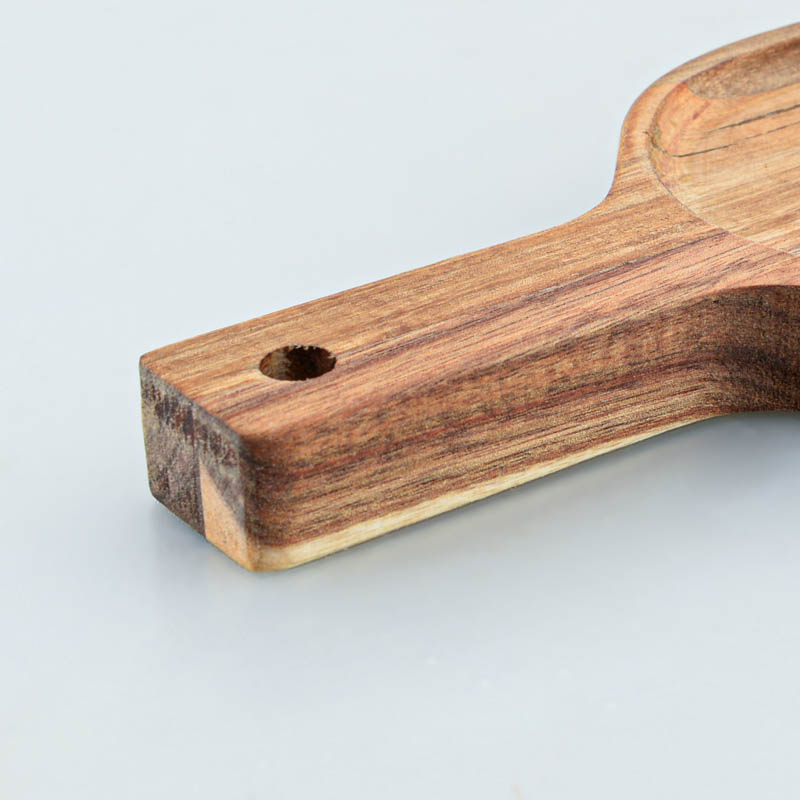 Planche en acacia 