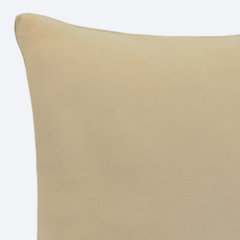 Coussin applique 'Magic Forest' beige