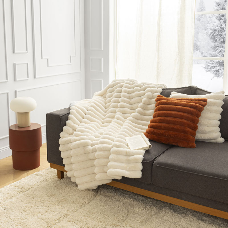 Coussin 'Stripes' couleur écru 