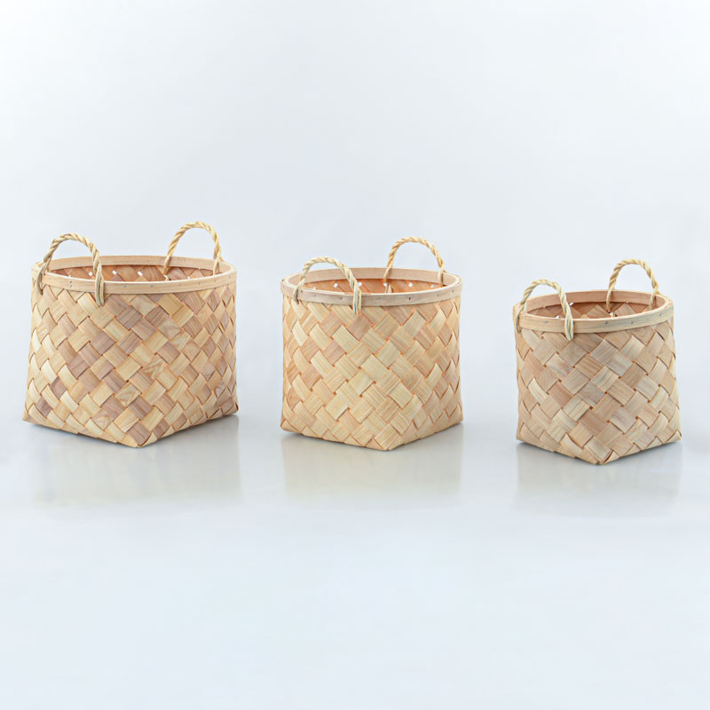 Panier 'Misumi' en bois tressé
