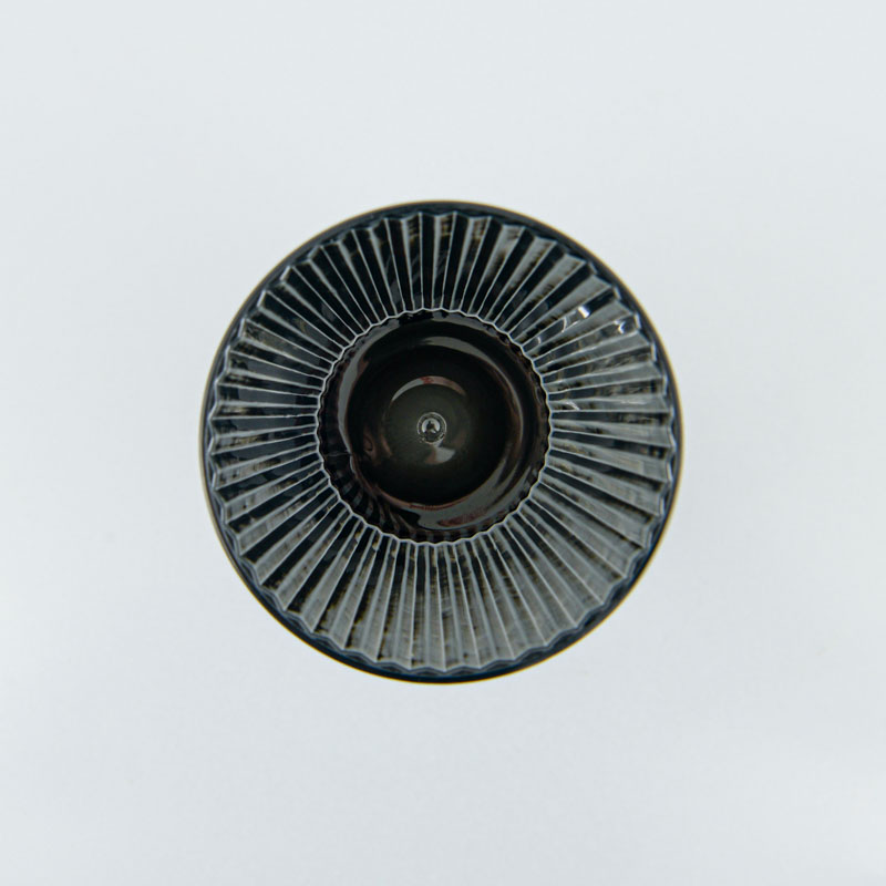 Verre 'Wavy' couleur fumé 25cl