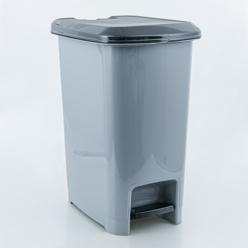 Poubelle à pédale grise 60L