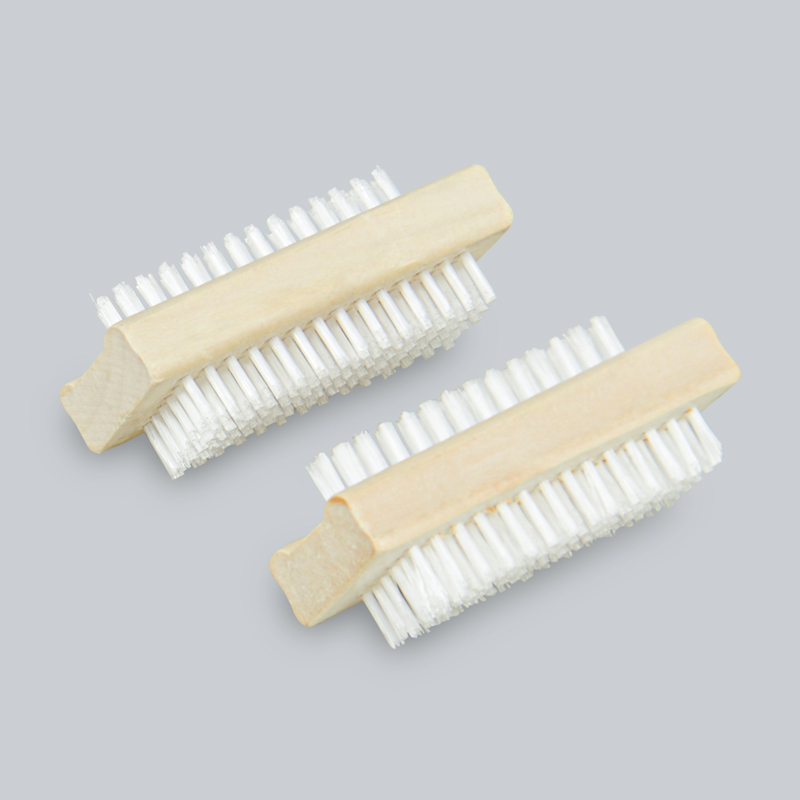 Lot de 2 brosses pour ongles 