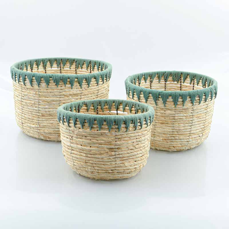 Panier rond broderie verte 