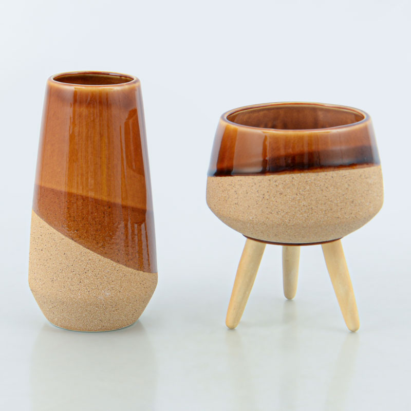 Vase sur pied terracotta 