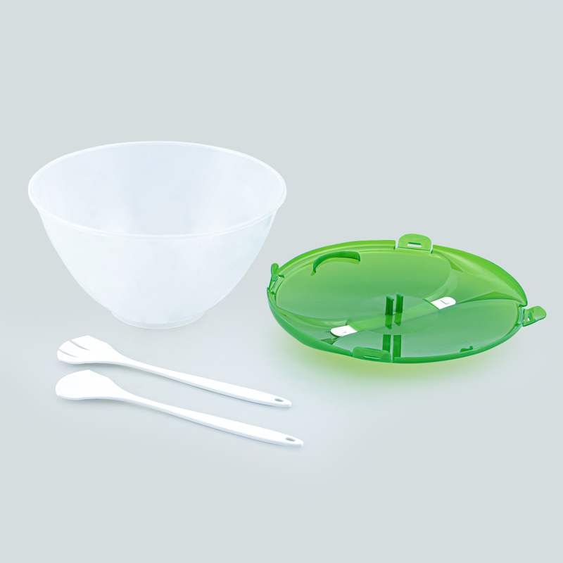 Saladier avec couvercle et couverts